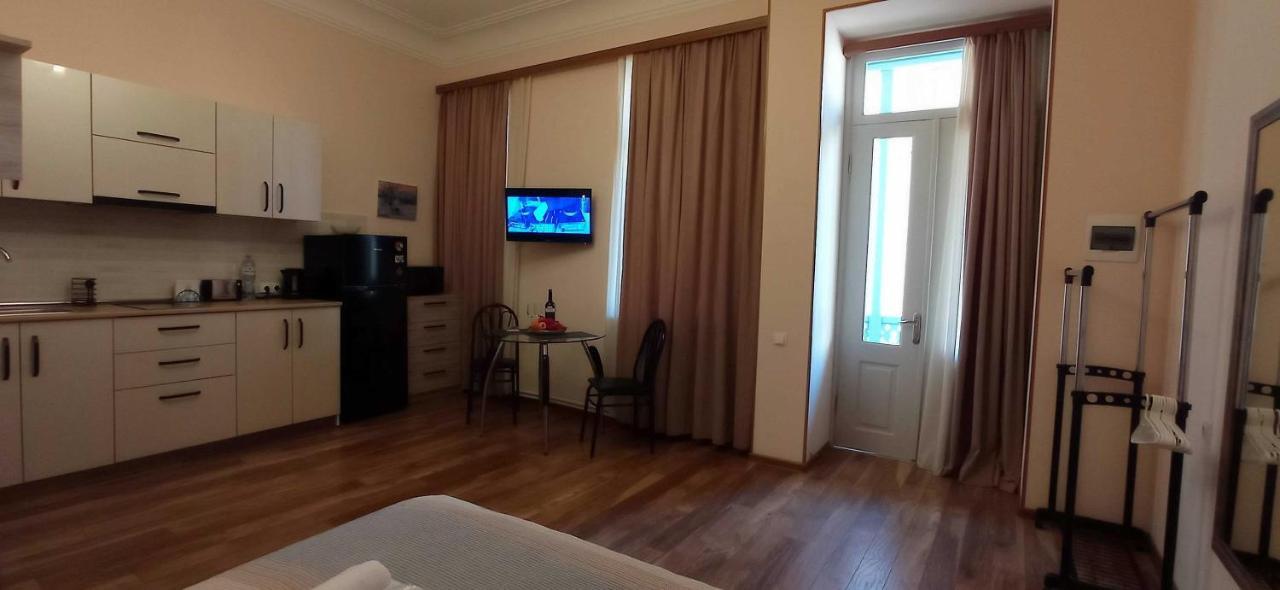 La Maison #7 Tbilisi Eksteriør bilde